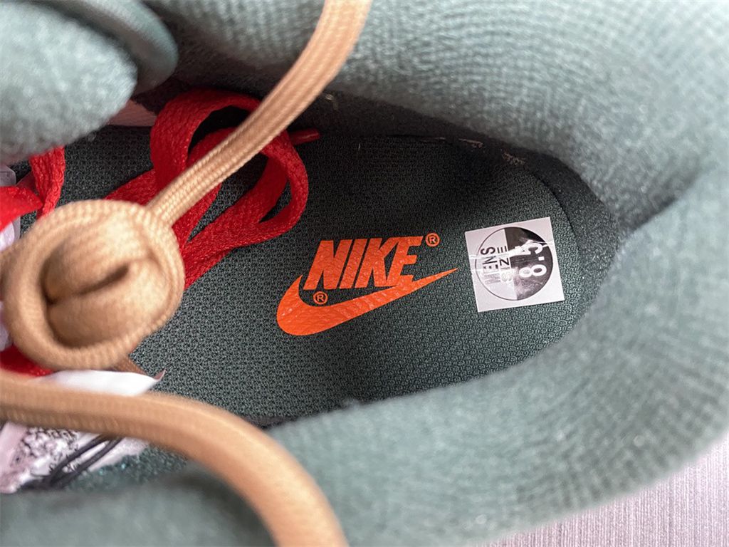 Nike Dunk Low RETRO DH0957-100