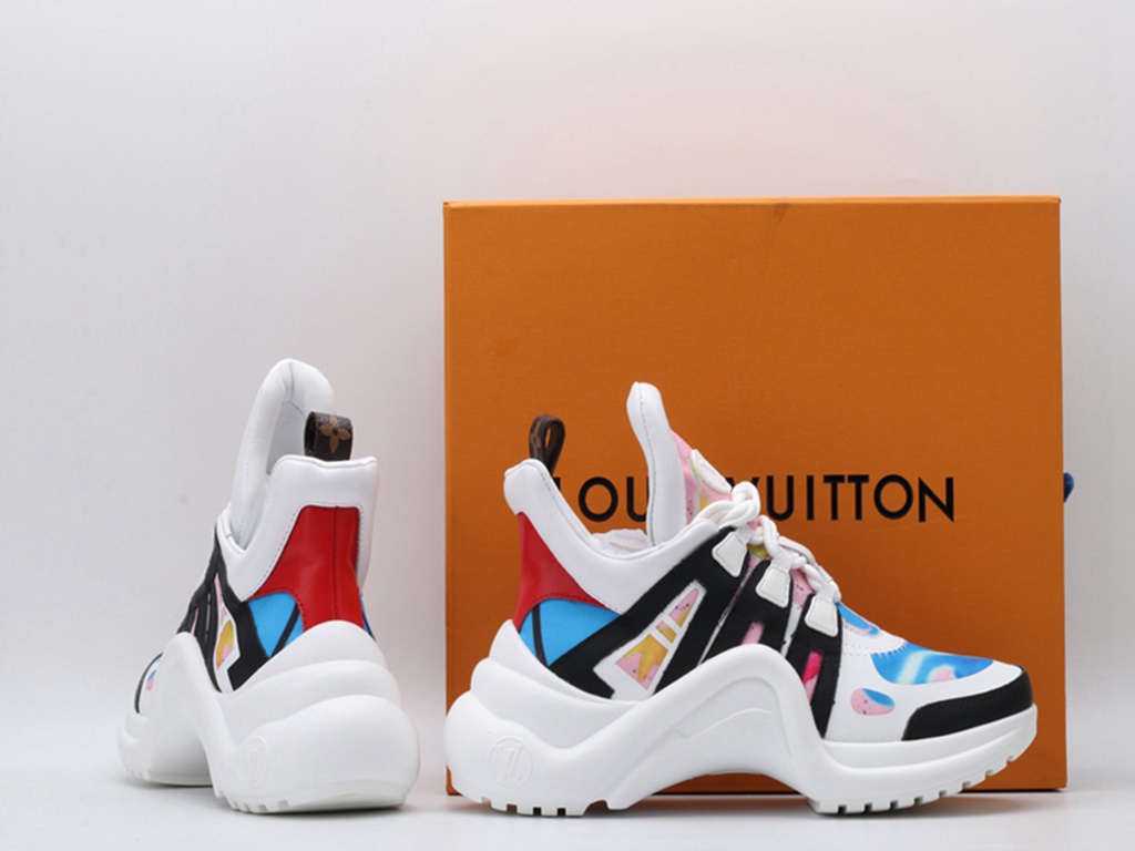 L*V Archlight Sneaker Blue Pink