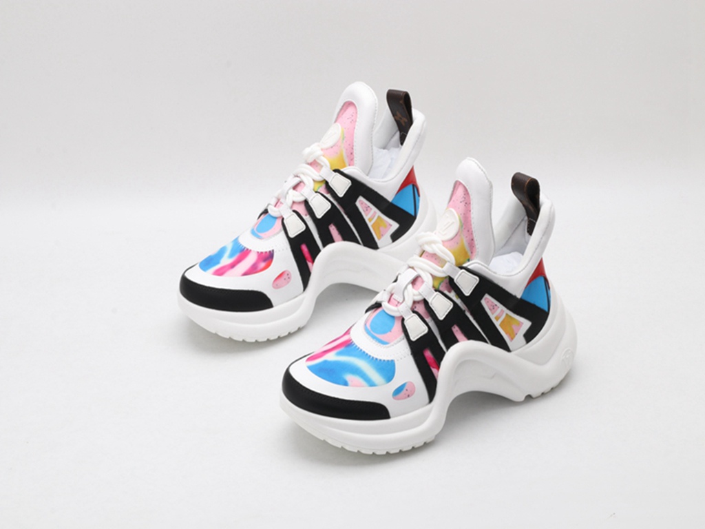 L*V Archlight Sneaker Blue Pink