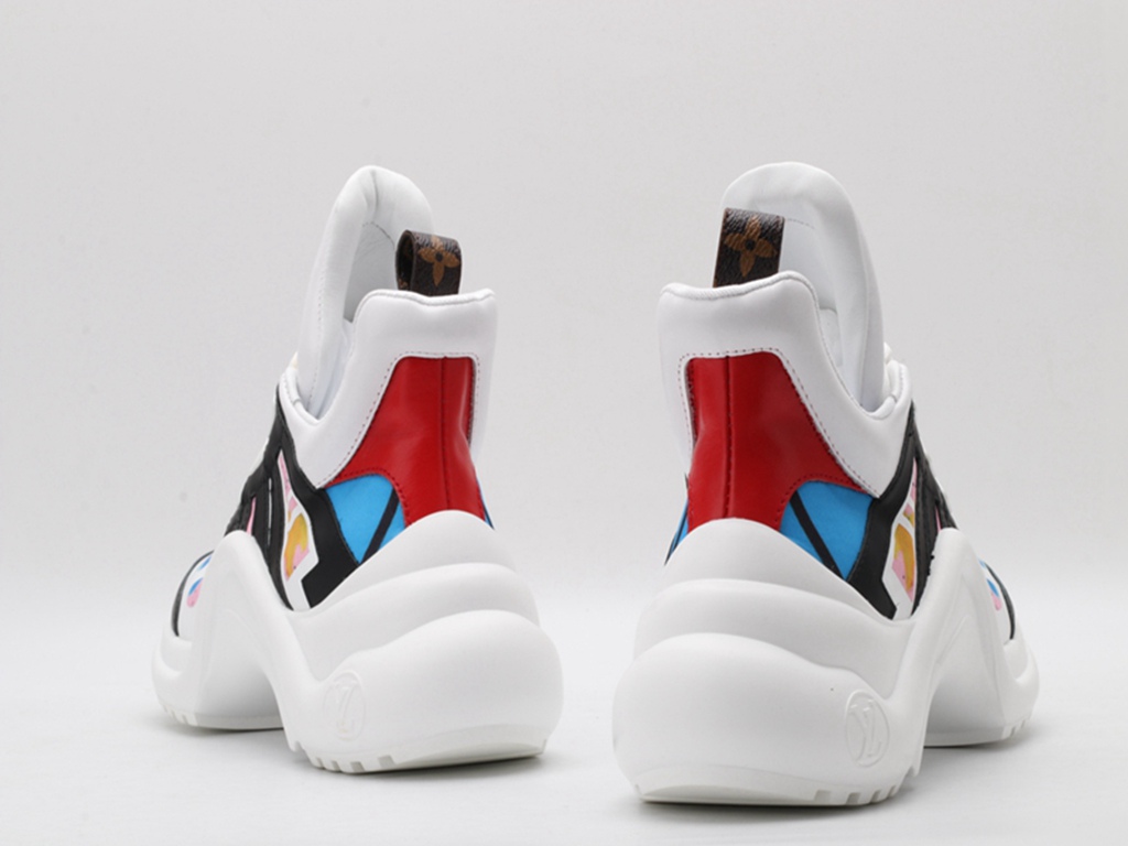 L*V Archlight Sneaker Blue Pink