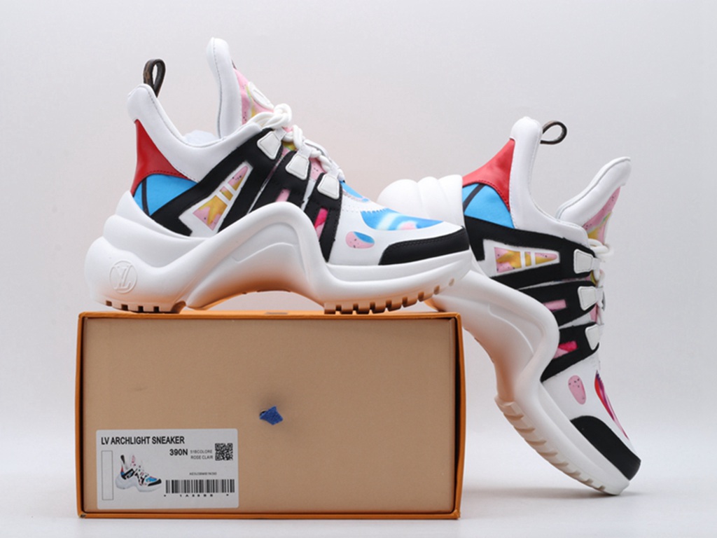 L*V Archlight Sneaker Blue Pink