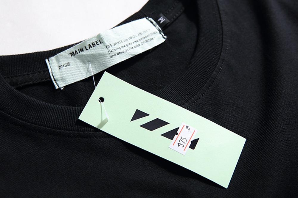 Off White T-shirt