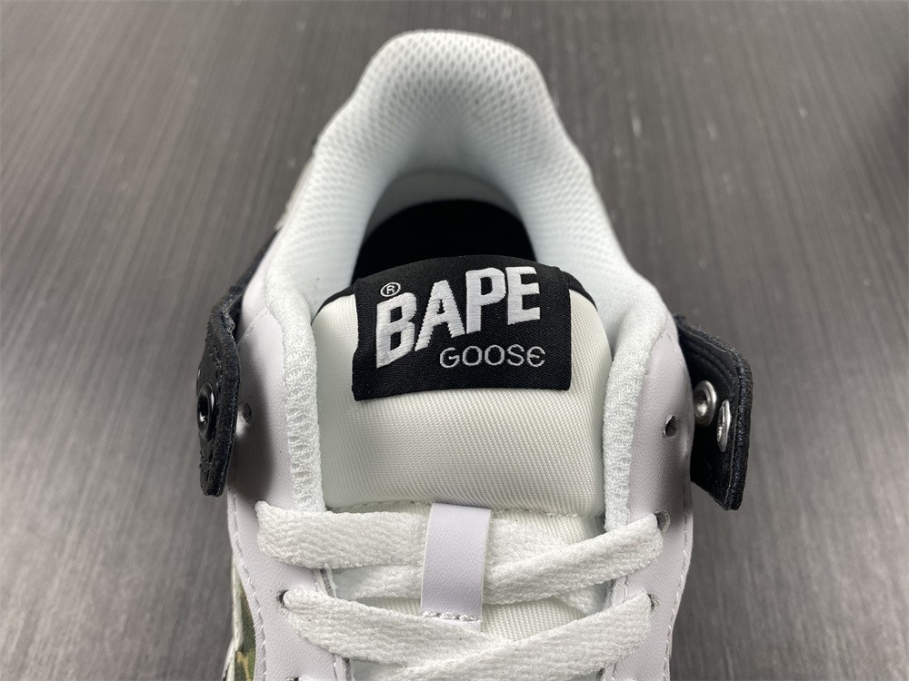 B*APE SNEAKERS