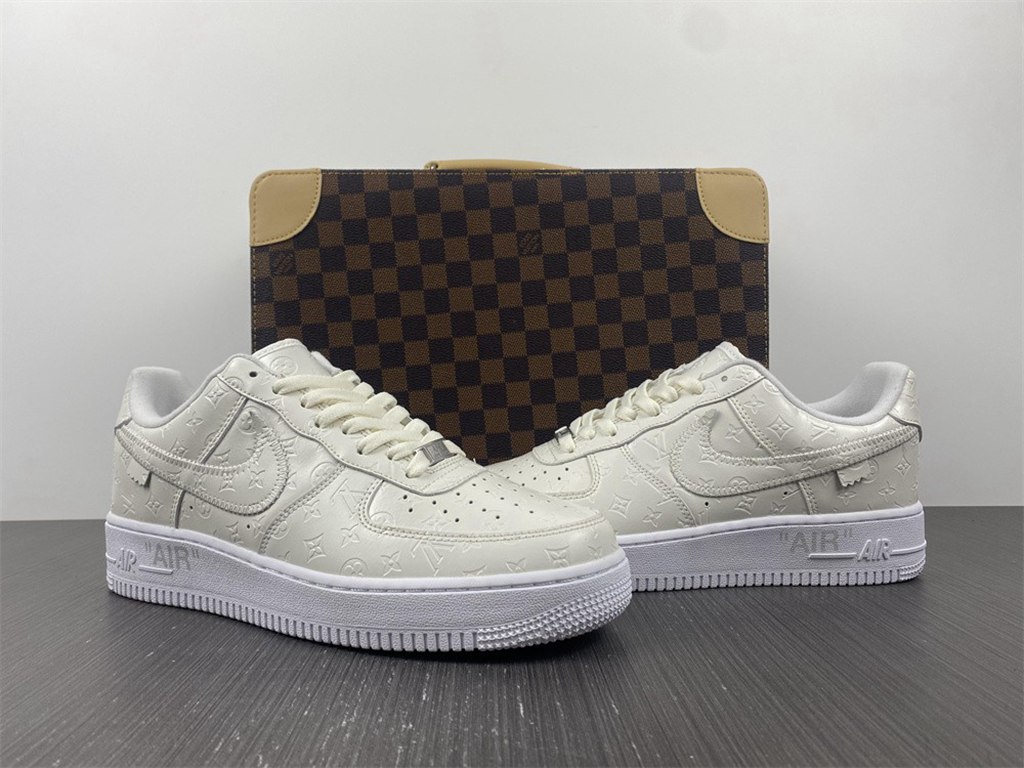 2021 Nike Air Force 1 L*V3369-100