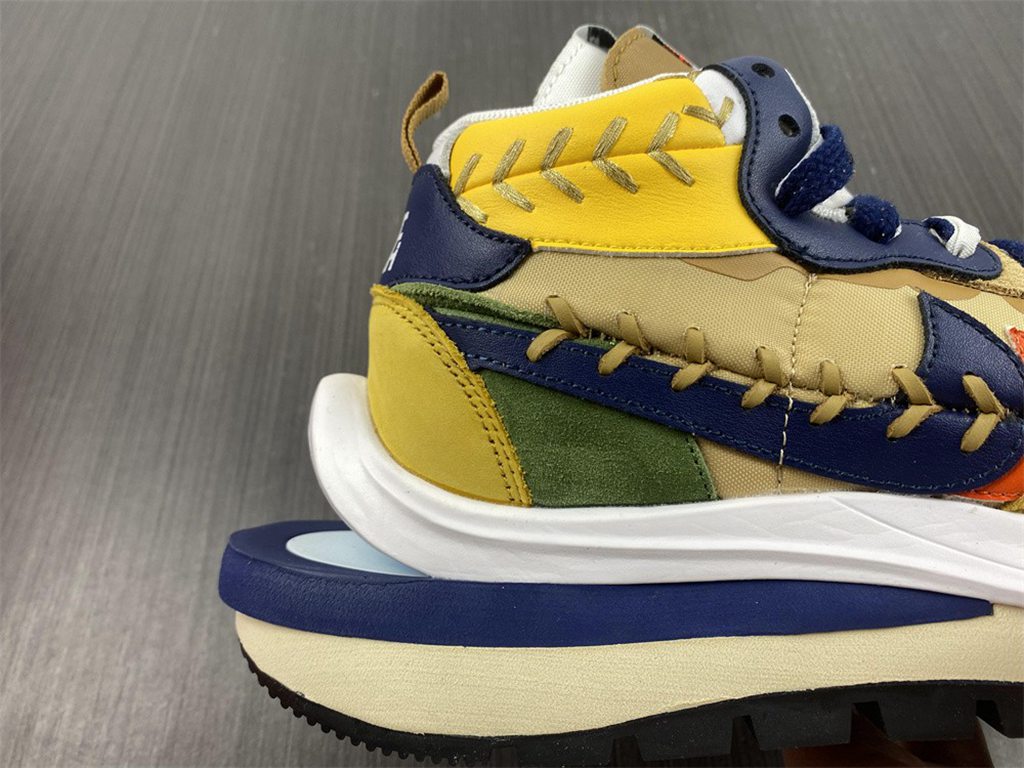 Sacai x Jean PauGaultier x Nike VaporWaffle DH9186-200