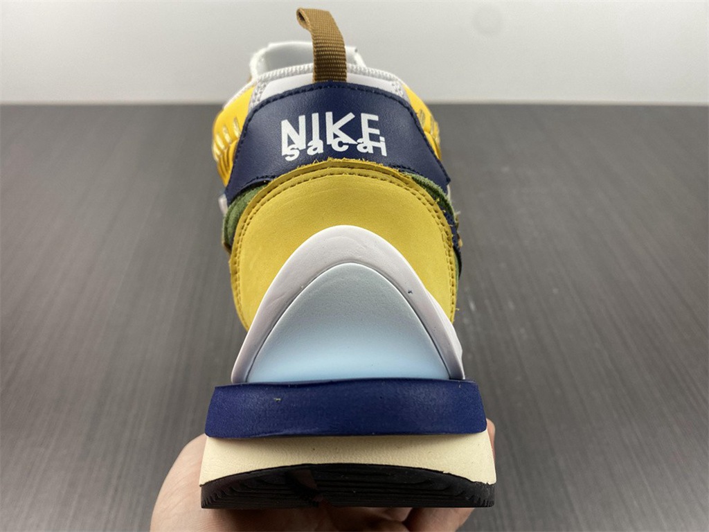 Sacai x Jean PauGaultier x Nike VaporWaffle DH9186-200