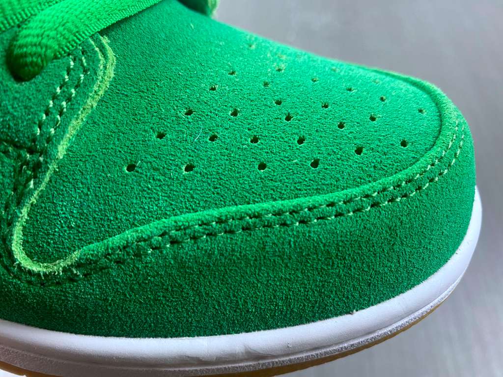 Nike SB Dunk Low  St  Lucky Green  BQ6817 303
