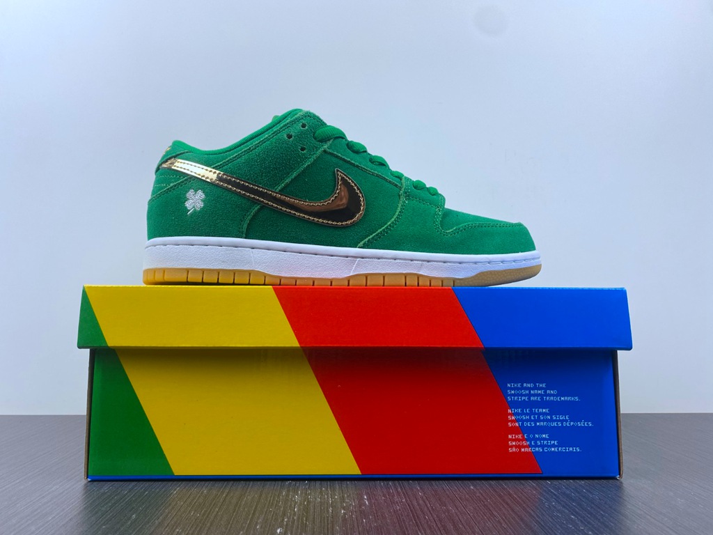 Nike SB Dunk Low  St  Lucky Green  BQ6817 303
