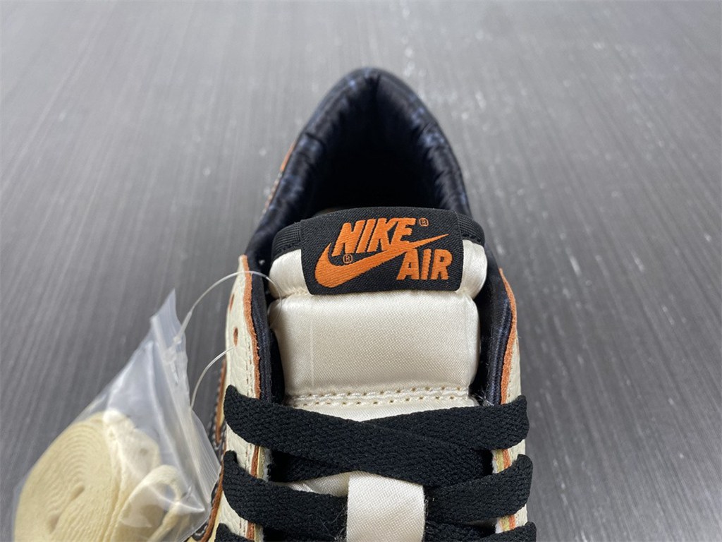 Air Jordan 1 Retro Low OG GC DH6932-100