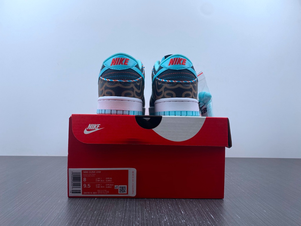 NKNike Dunk Low B op DH7614-00