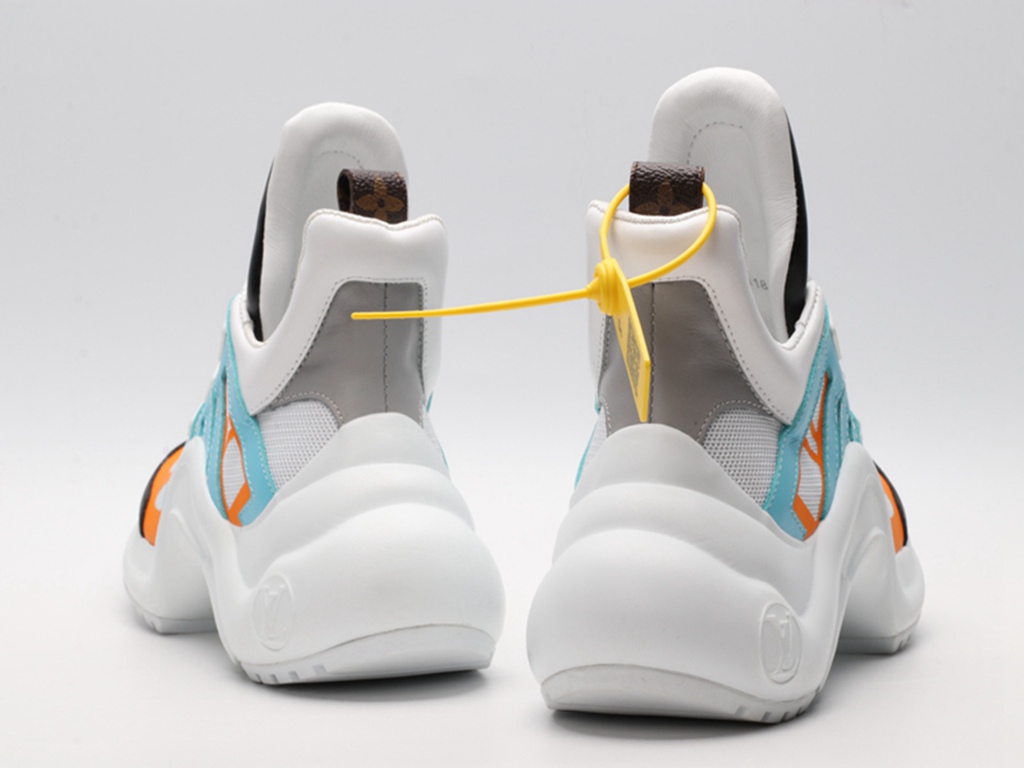 L*V Archlight Sneaker Yellow Blue