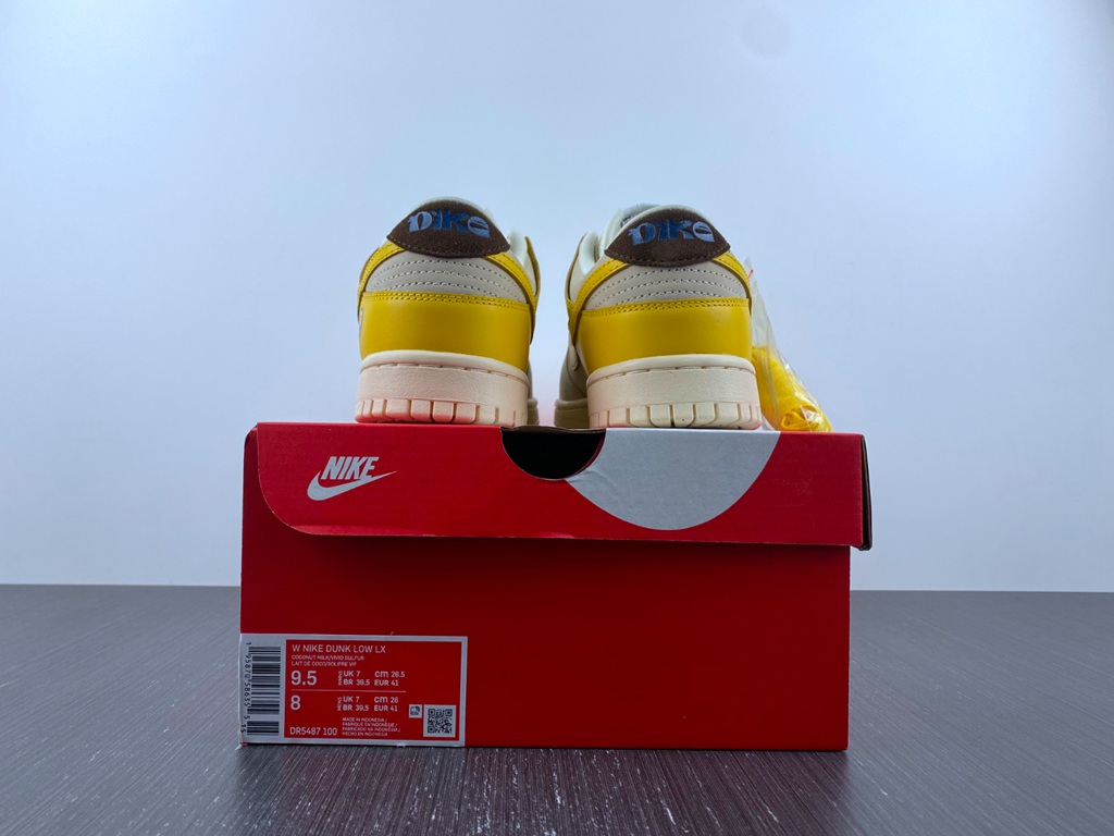 Nike Dunk Low Banana DR5487-100
