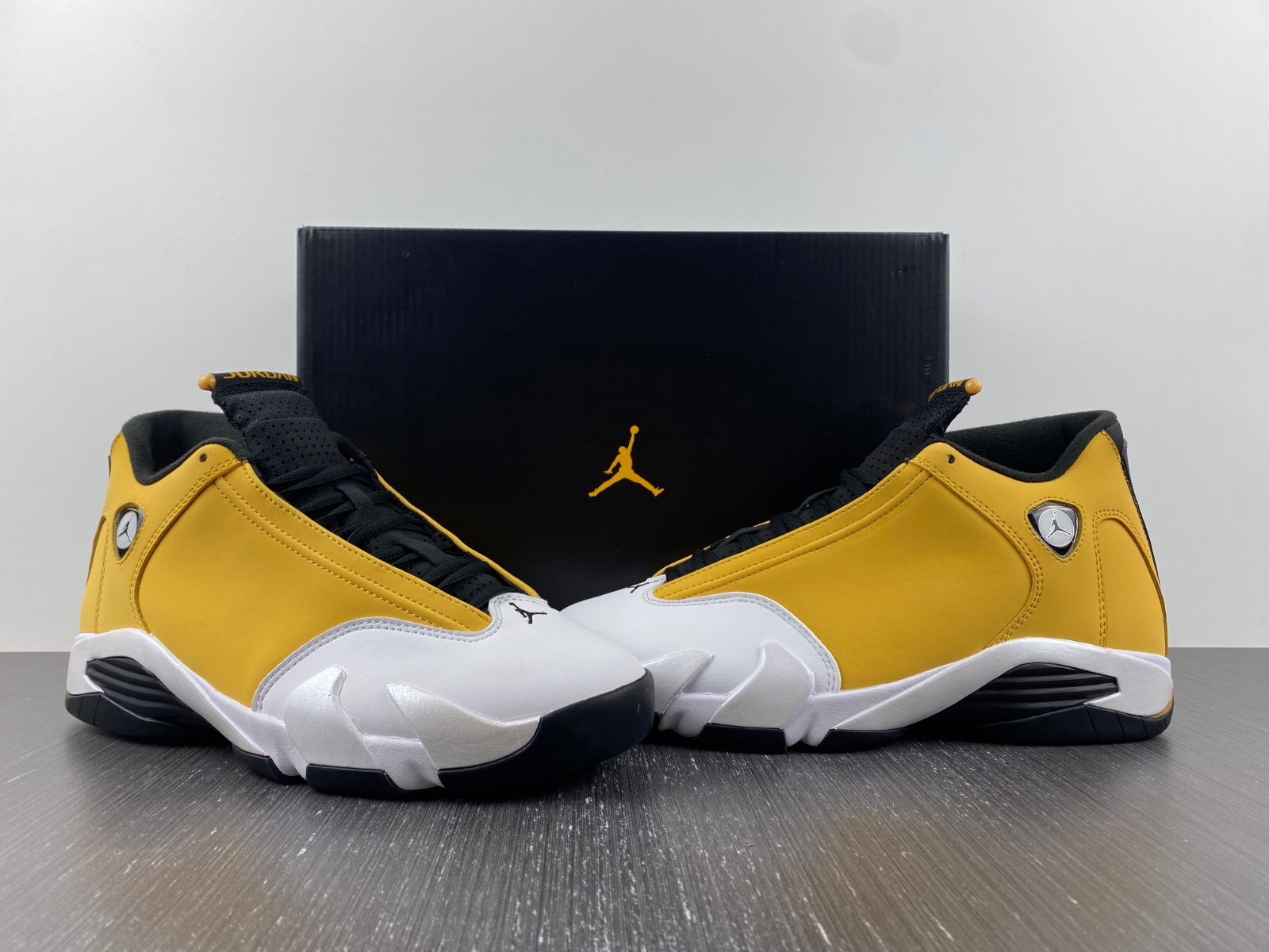 Air Jordan 14 Light Ginger