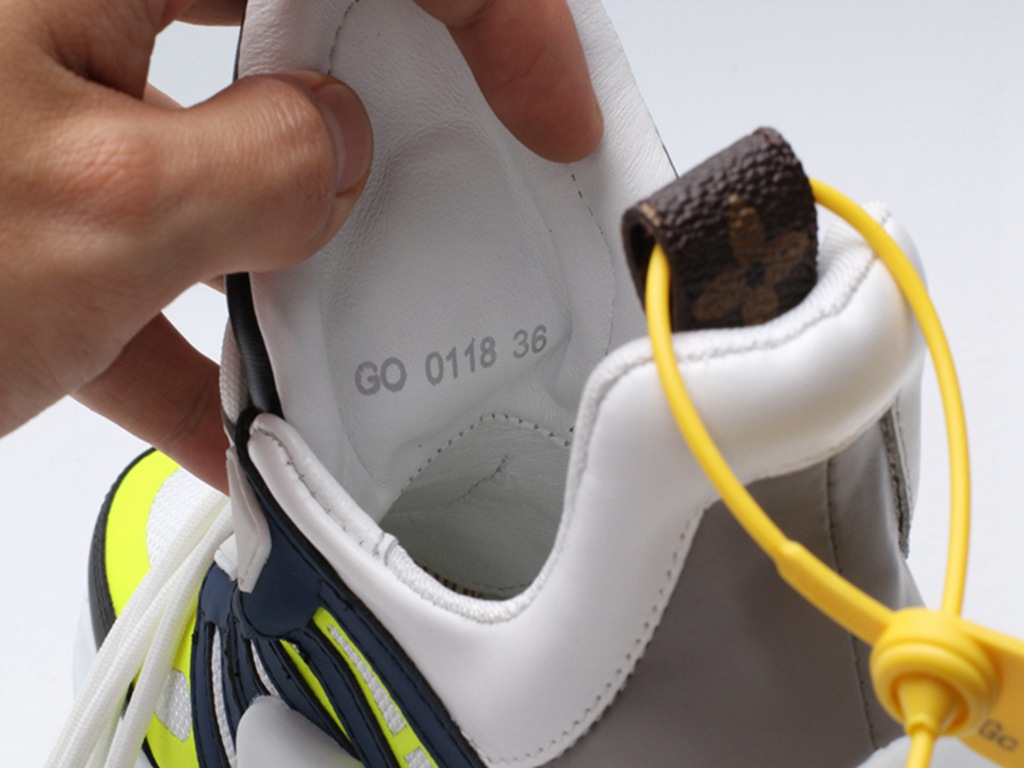 L*V Archlight Sneaker Yellow Black