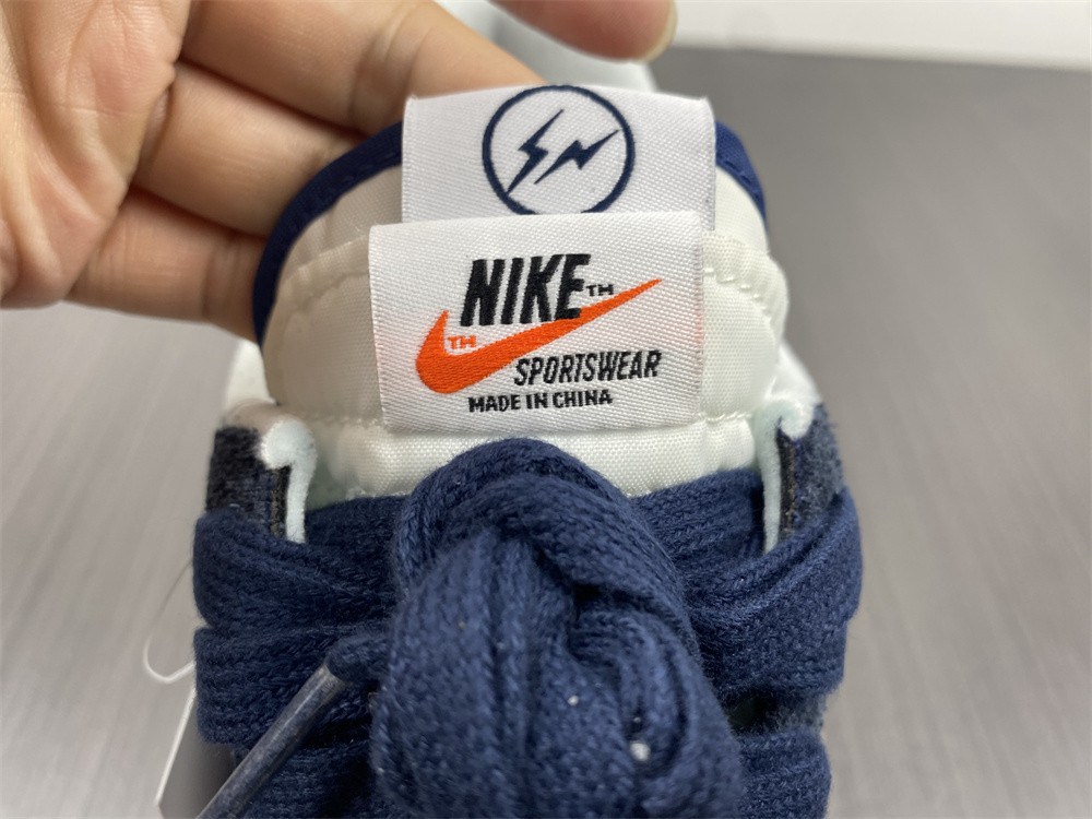 Khaki24 NikeSacai DH2684-400