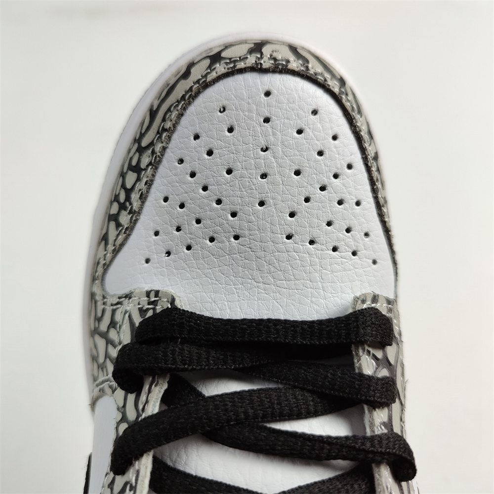 Nike SB Dunk Low CU1727-106