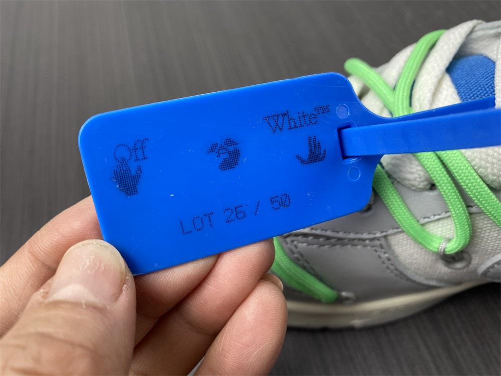 Off-White x Dunk Low Lot 26 of 50 1602-116