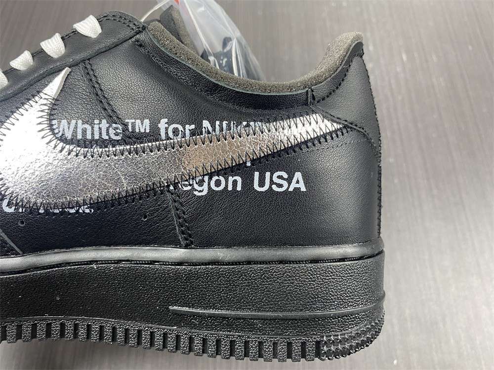 Off-White Nike Air Force 1 AV5210 001