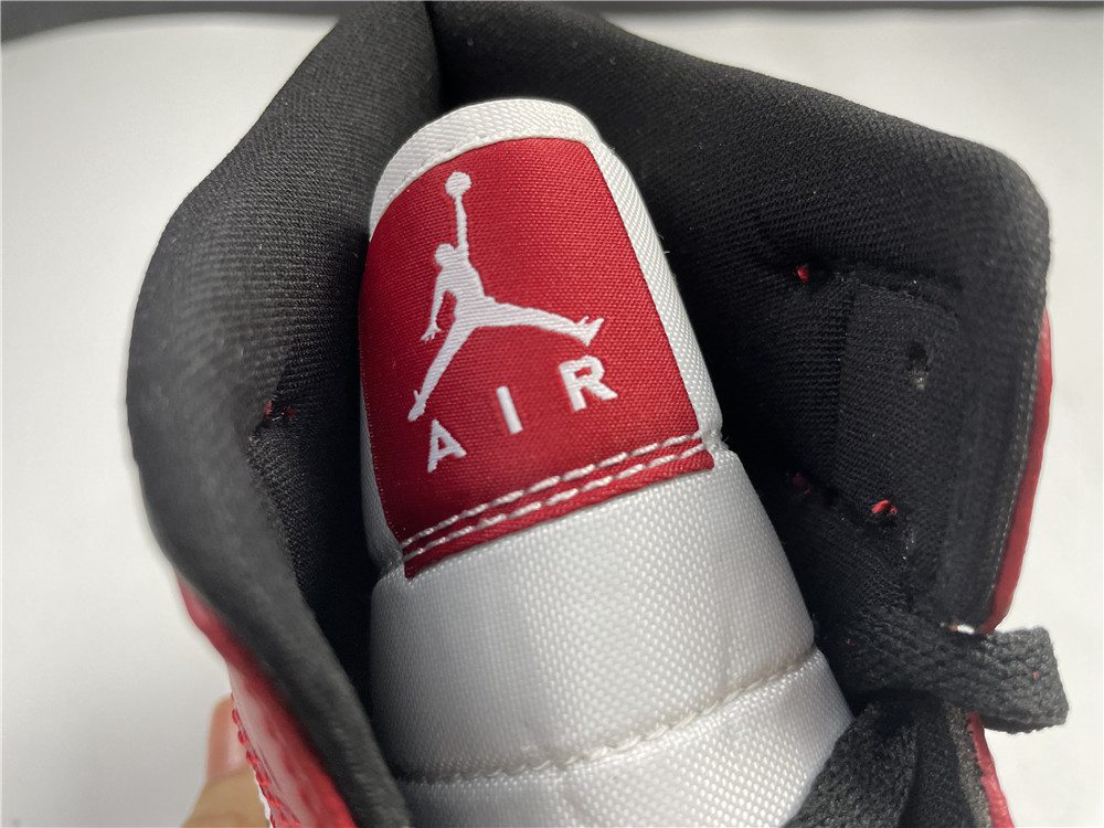 AIR JORDAN 1 MID 554724-173