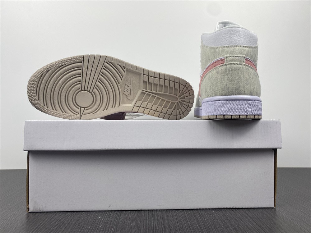 Air Jordan 1 Mid SE Light Iron Ore