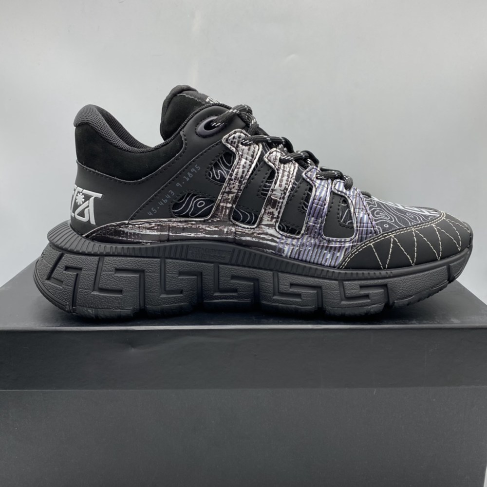 V*ERSACE Trigreca Sneakers