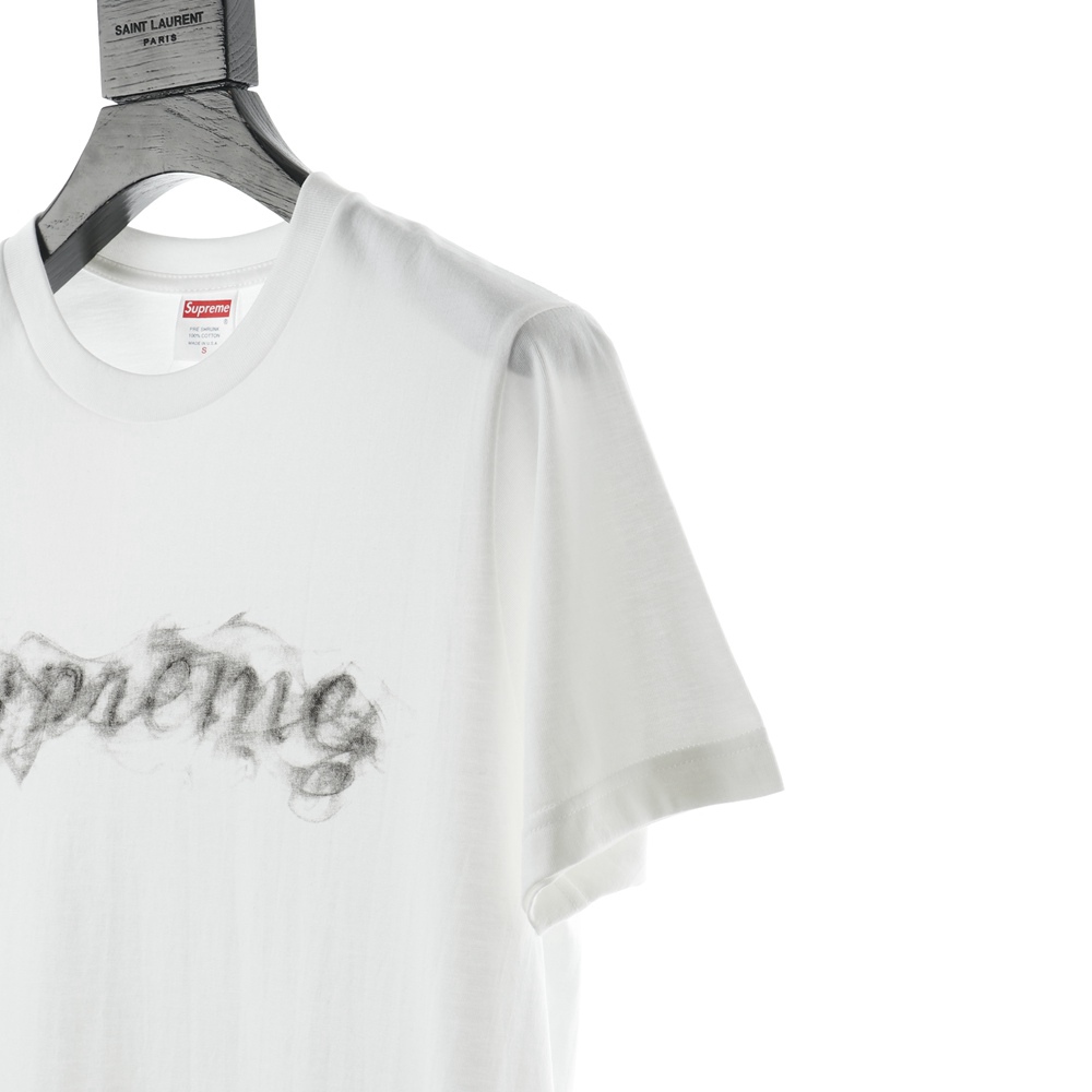 Svp*me 19FW week1Smoke