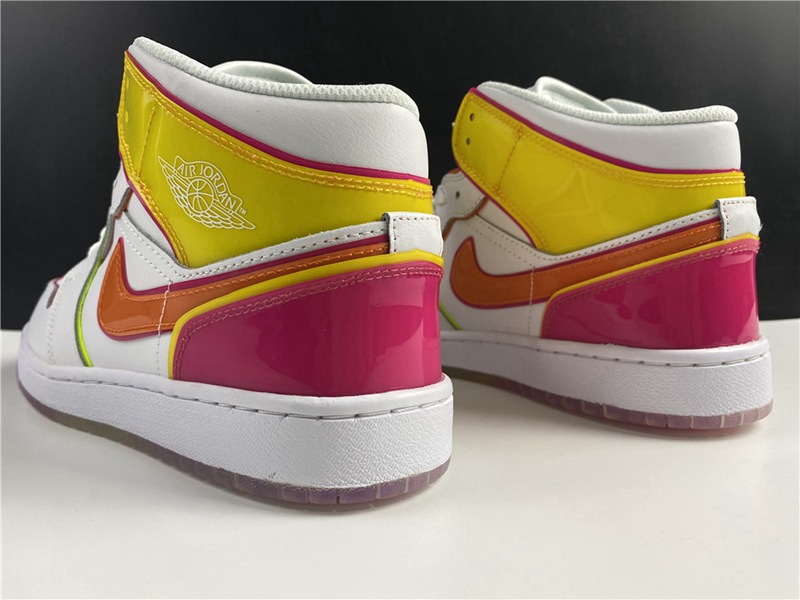 Air Jordan 1 Mid SE GS Edge Glow(CV4611-100)