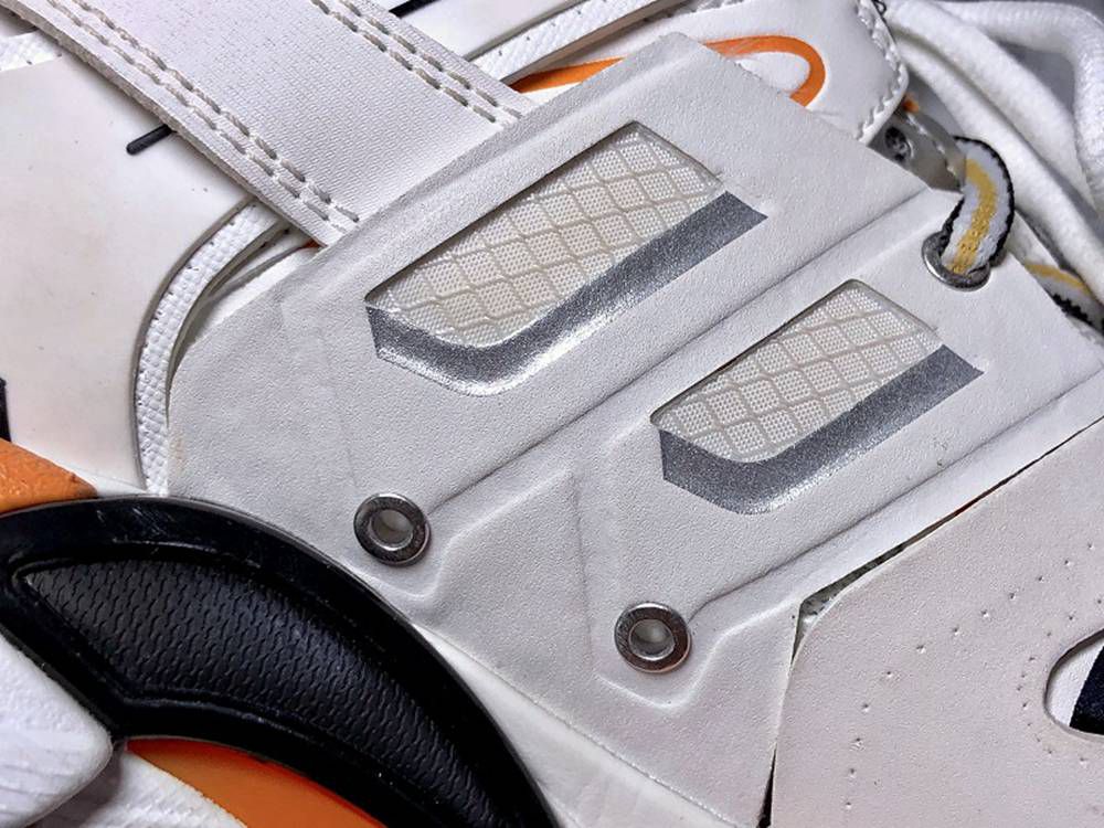 Tess S. Gomma Track Low Top Sneakers