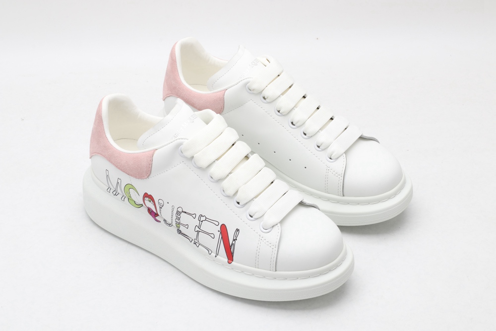 AMQ Oversized Sneaker White Patchouli