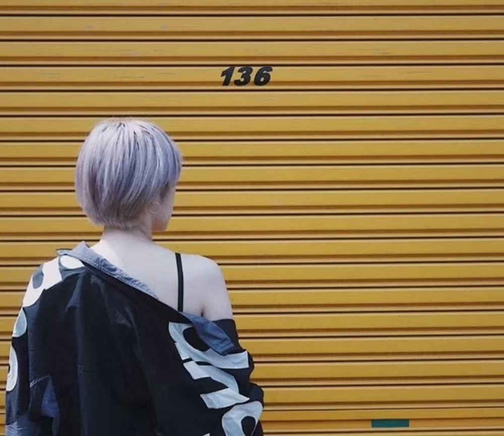 Svp*me 19FW Shoulde LOGO Track Jacket Black