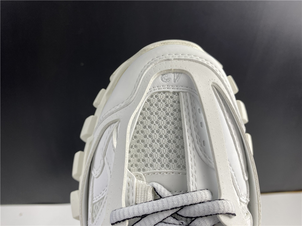 BLG Track Trainer White(CN9835)