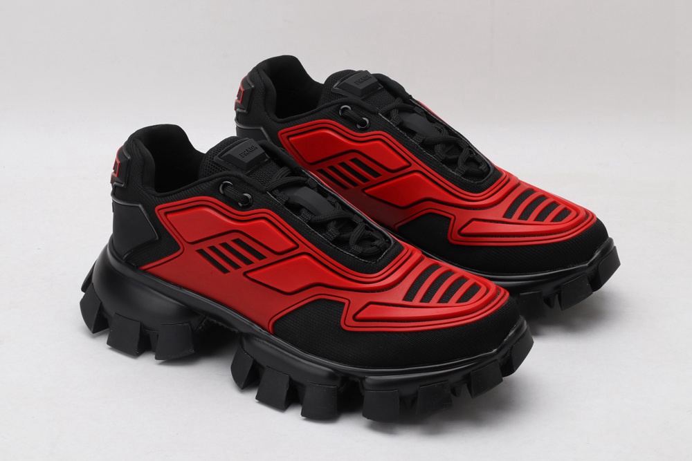 P*rada C*Loudbust Thunder Knit Red Black