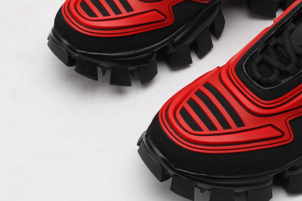 P*rada C*Loudbust Thunder Knit Red Black