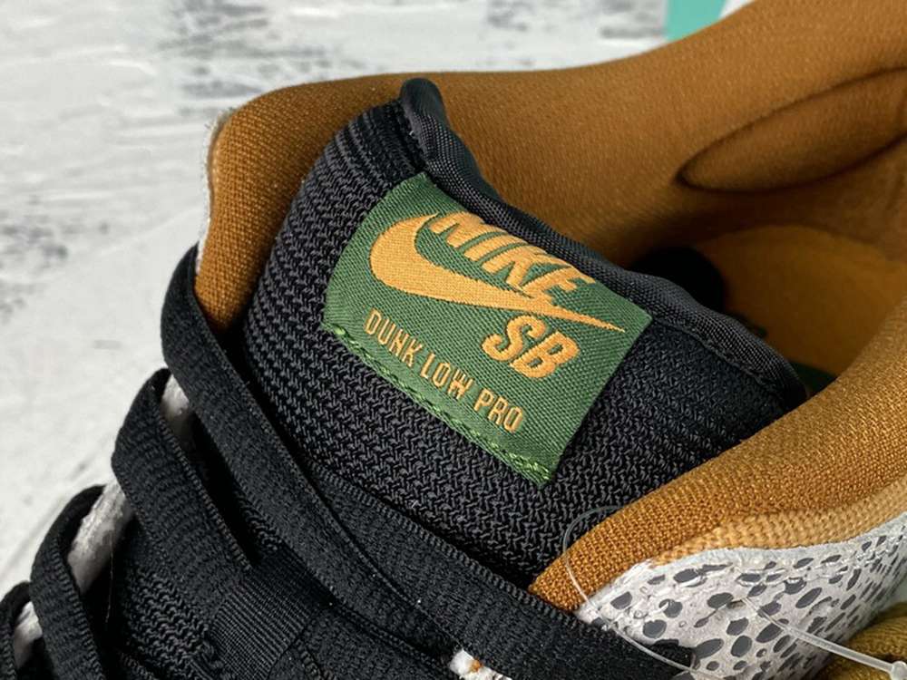 Dunk Low Pro SB Safari(CD2563-002)