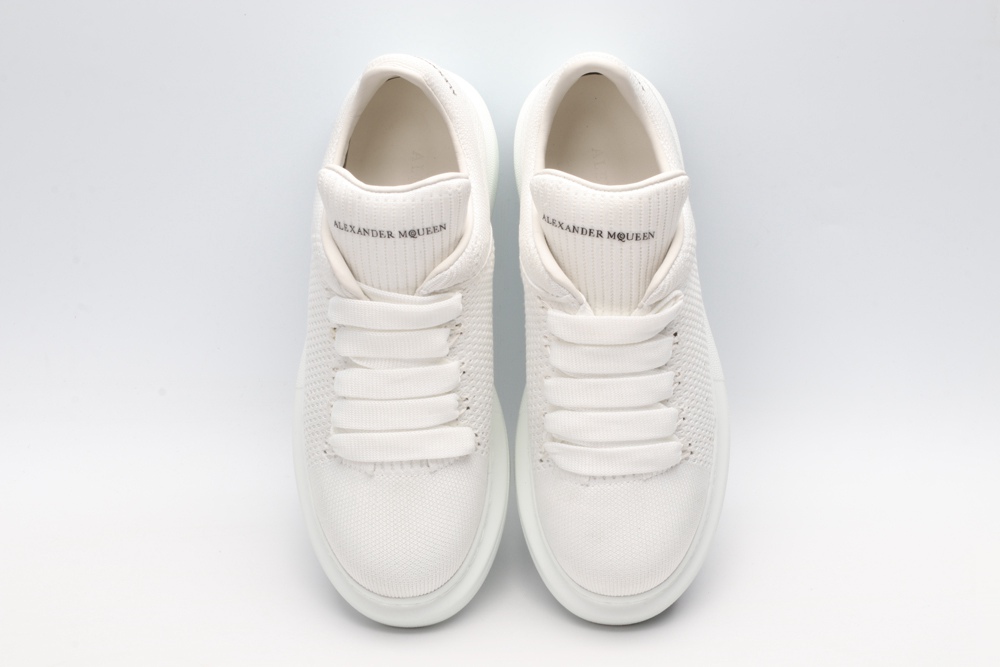 AMQ OVERSIZED SNEAKER White