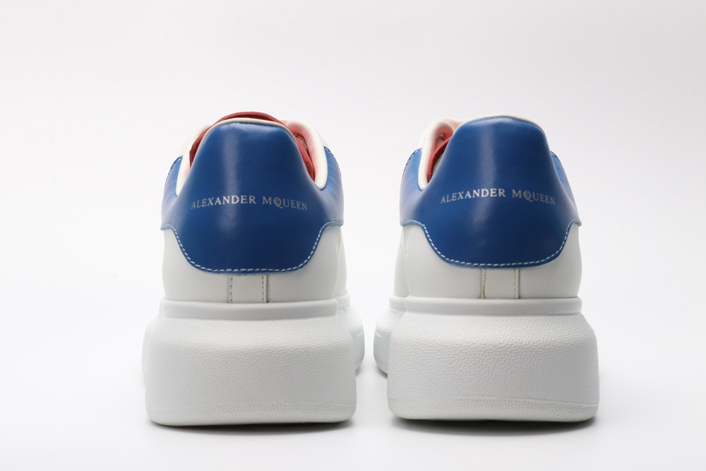 AMQ OVERSIZED SNEAKER Blue