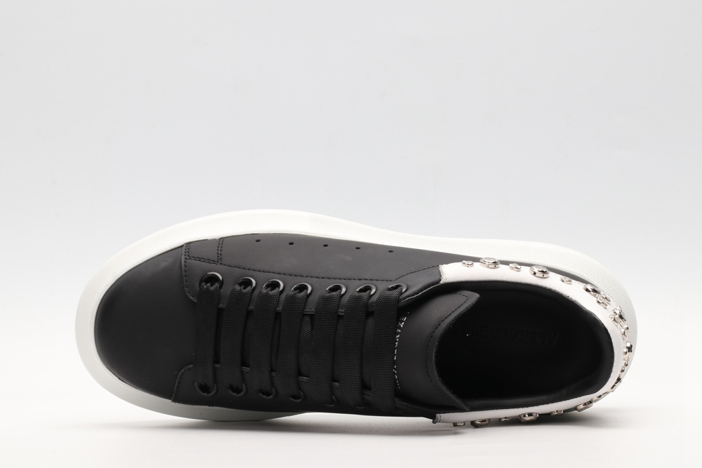 Black calf leather lace-up sneaker with siL*Ver-finished hammered stud
