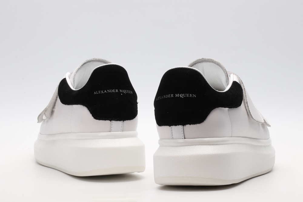 AMQ oversized sneakers with black heel