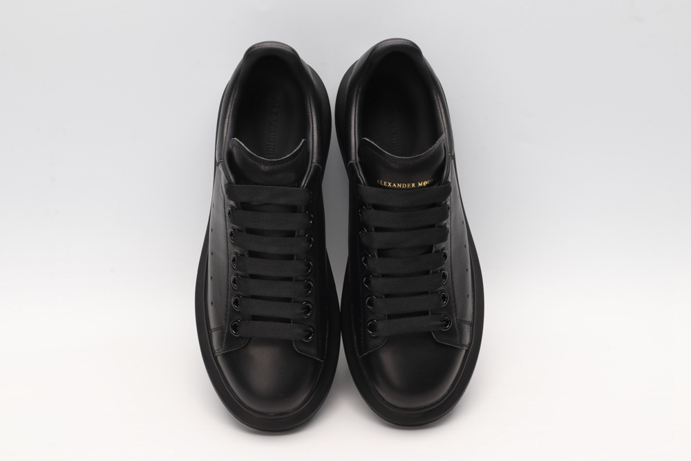 AMQ black oversized sneakers