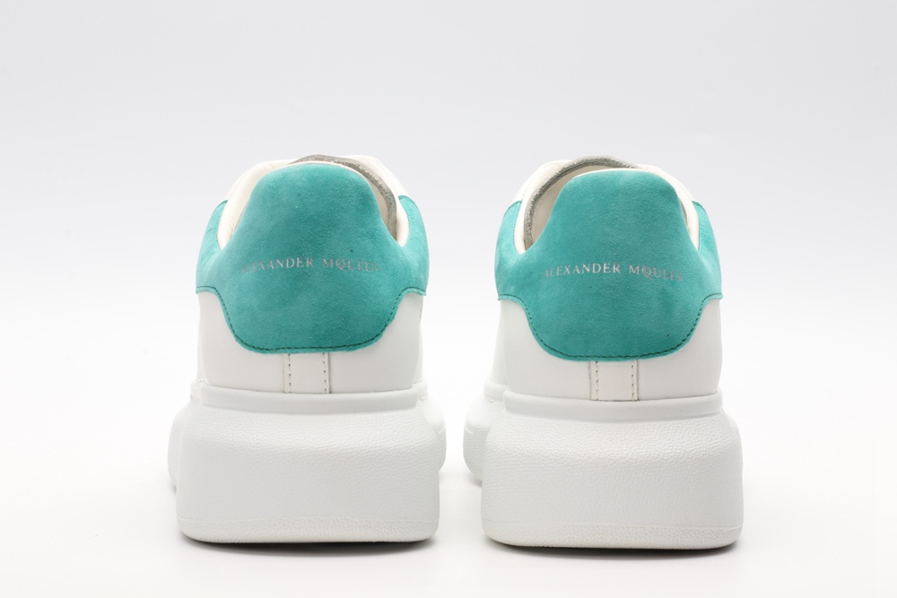 AMQ OVERSIZED SNEAKER
