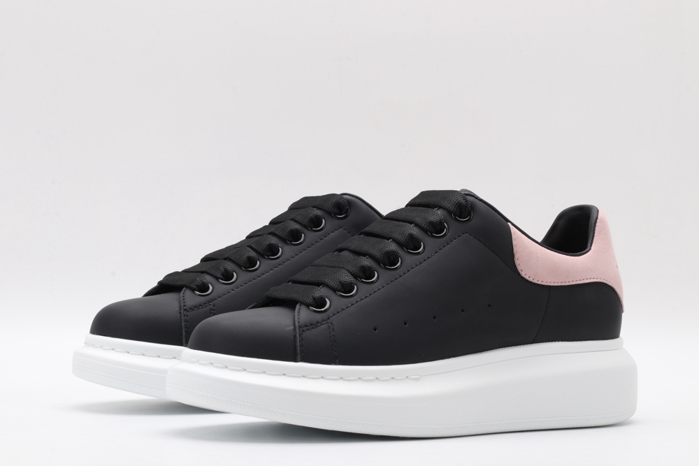 AMQ oversized black sneakers with rose heel