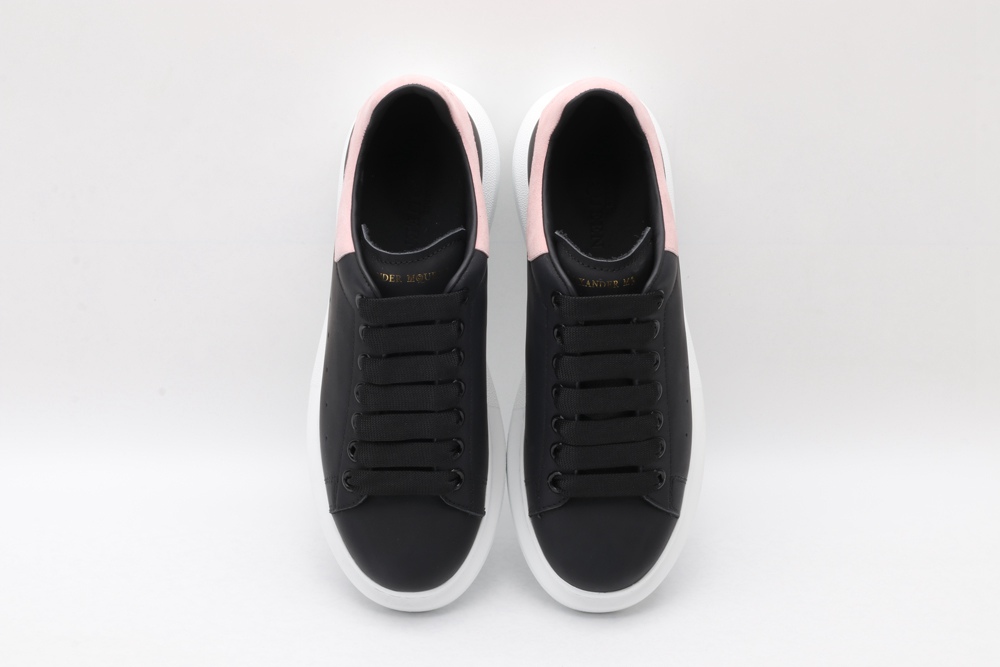 AMQ oversized black sneakers with rose heel