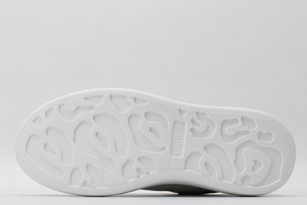 AMQ oversized sneakers with cafe heels