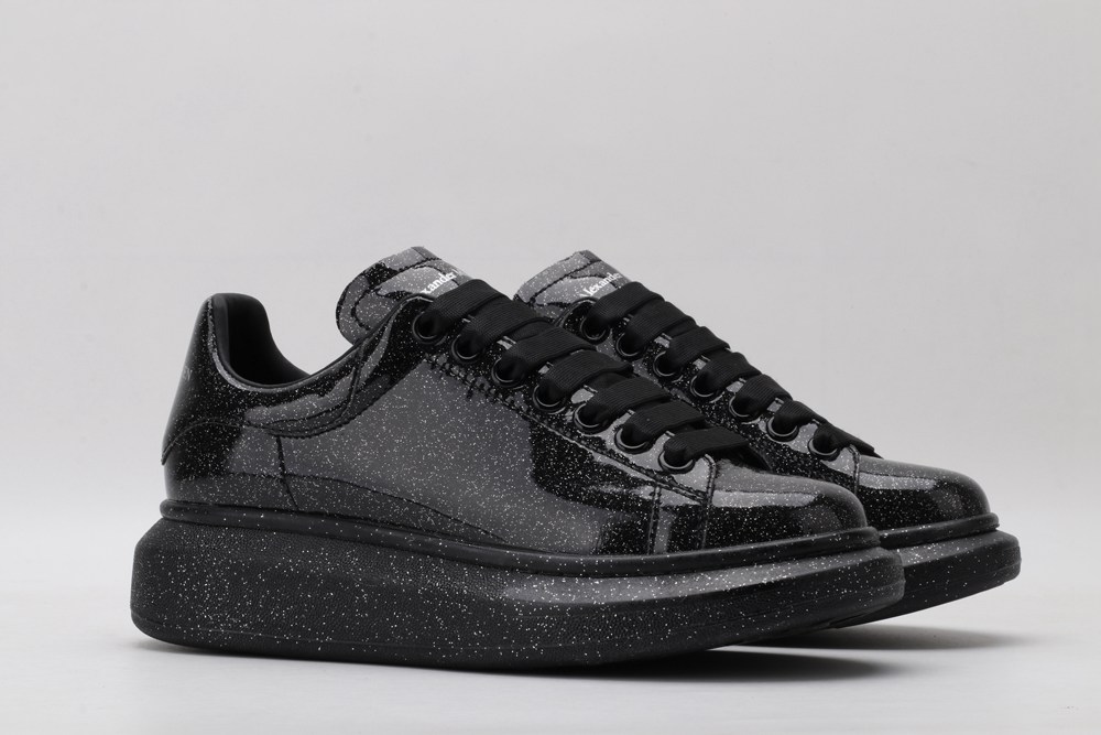 AMQ Oversized glitter sneakers