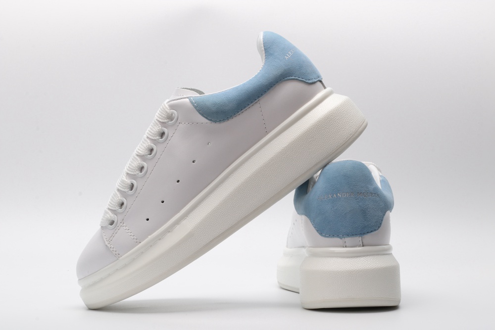 AMQ Sneaker with Blue suede heel