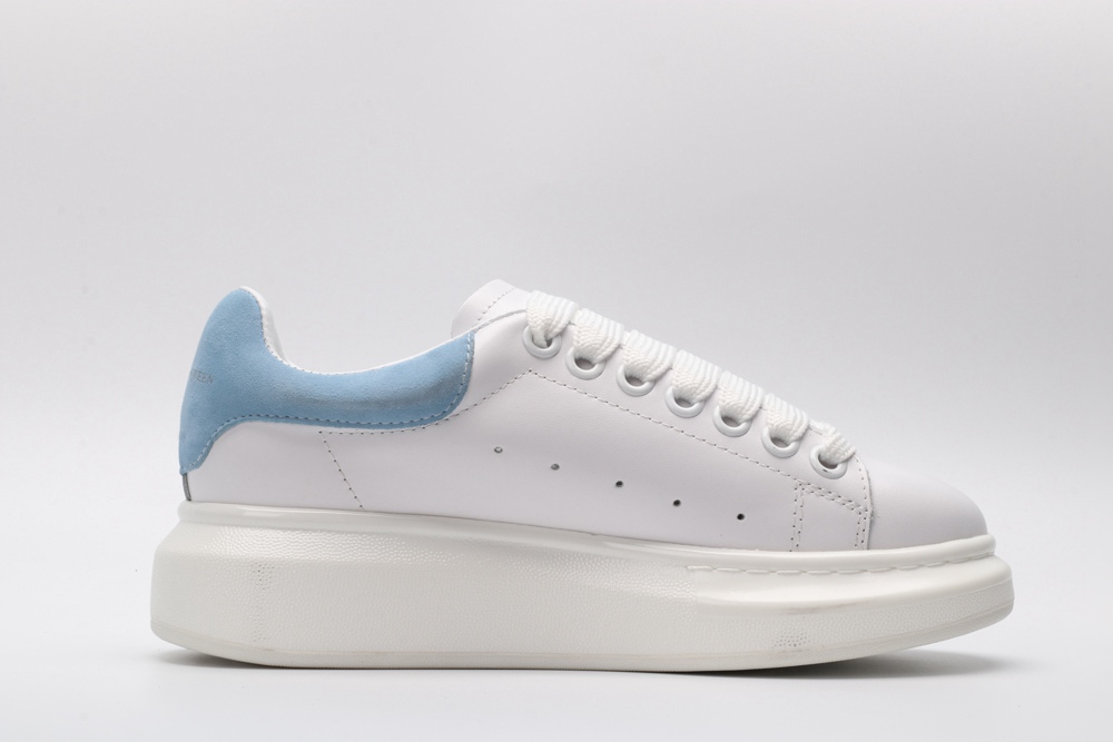 AMQ Sneaker with Blue suede heel