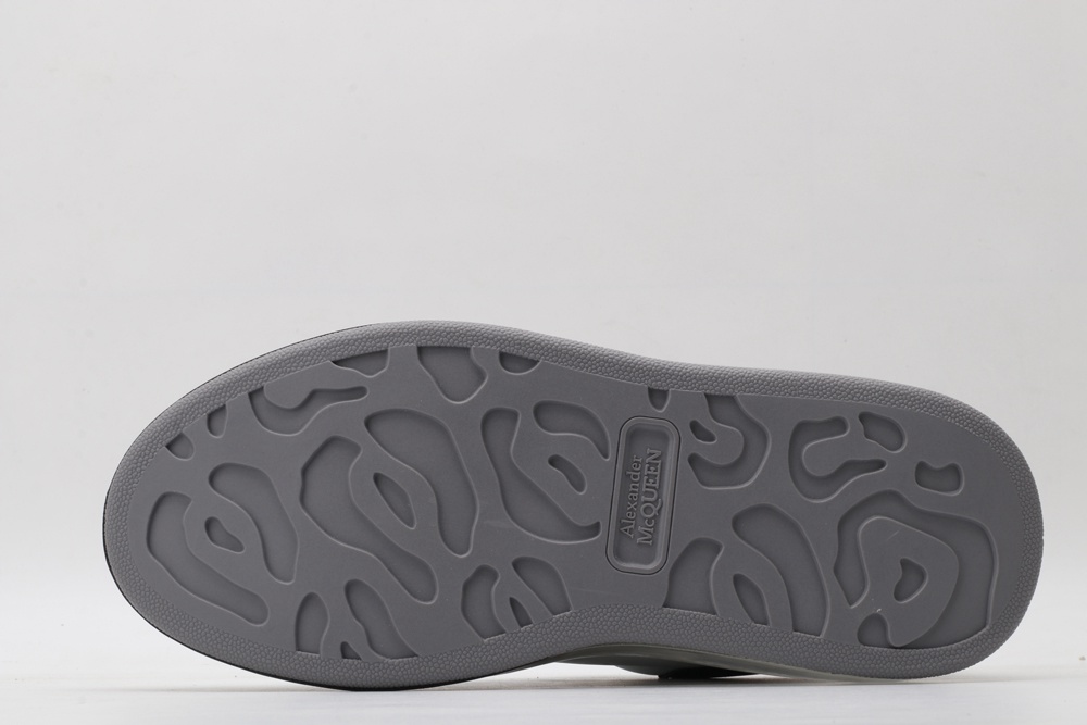 AMQ white oversized sneakers with black heel