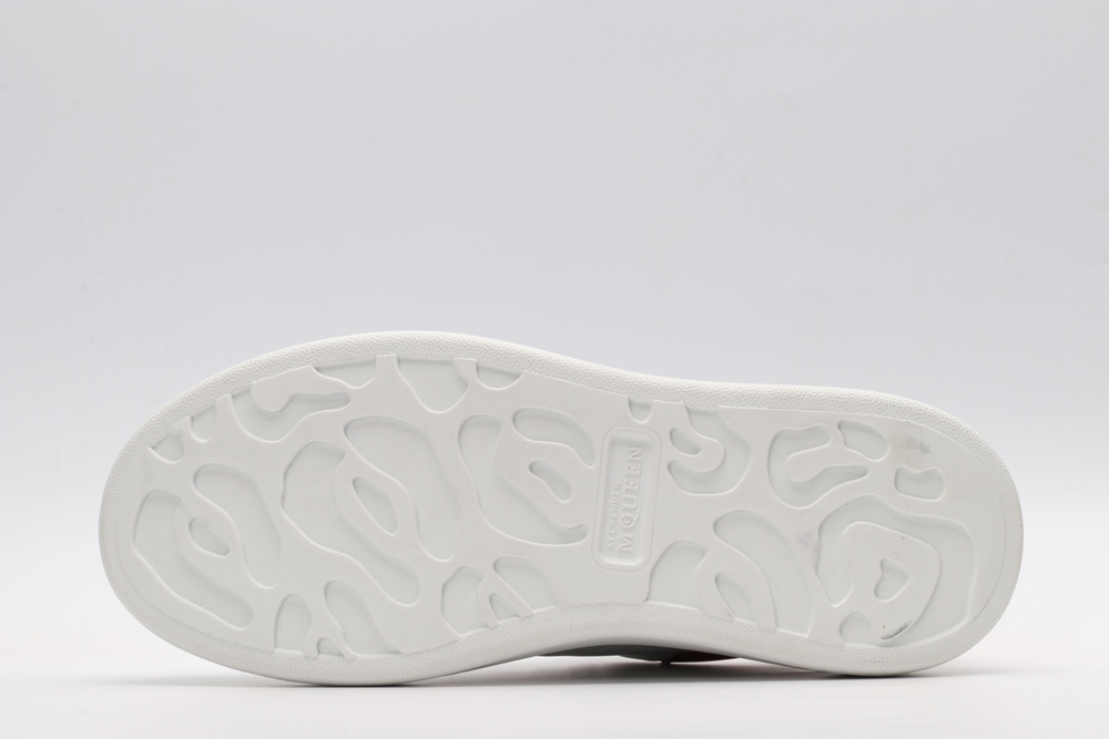 AMQ oversized sneakers with red heel