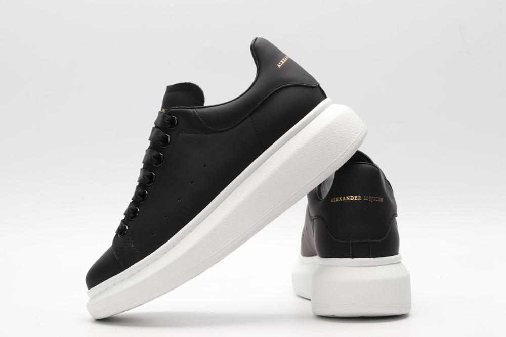 AMQ Black oversized sneakers