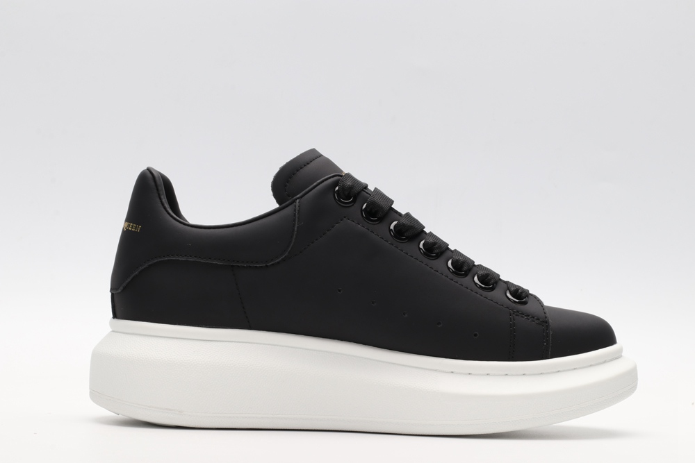 AMQ Black oversized sneakers